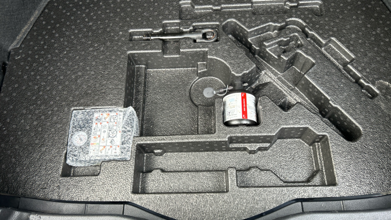 Toyota C-HR 1.8 Hybrid Design 5dr CVT Hybrid Hatchback